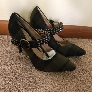 Green Plaid Spiked Pump